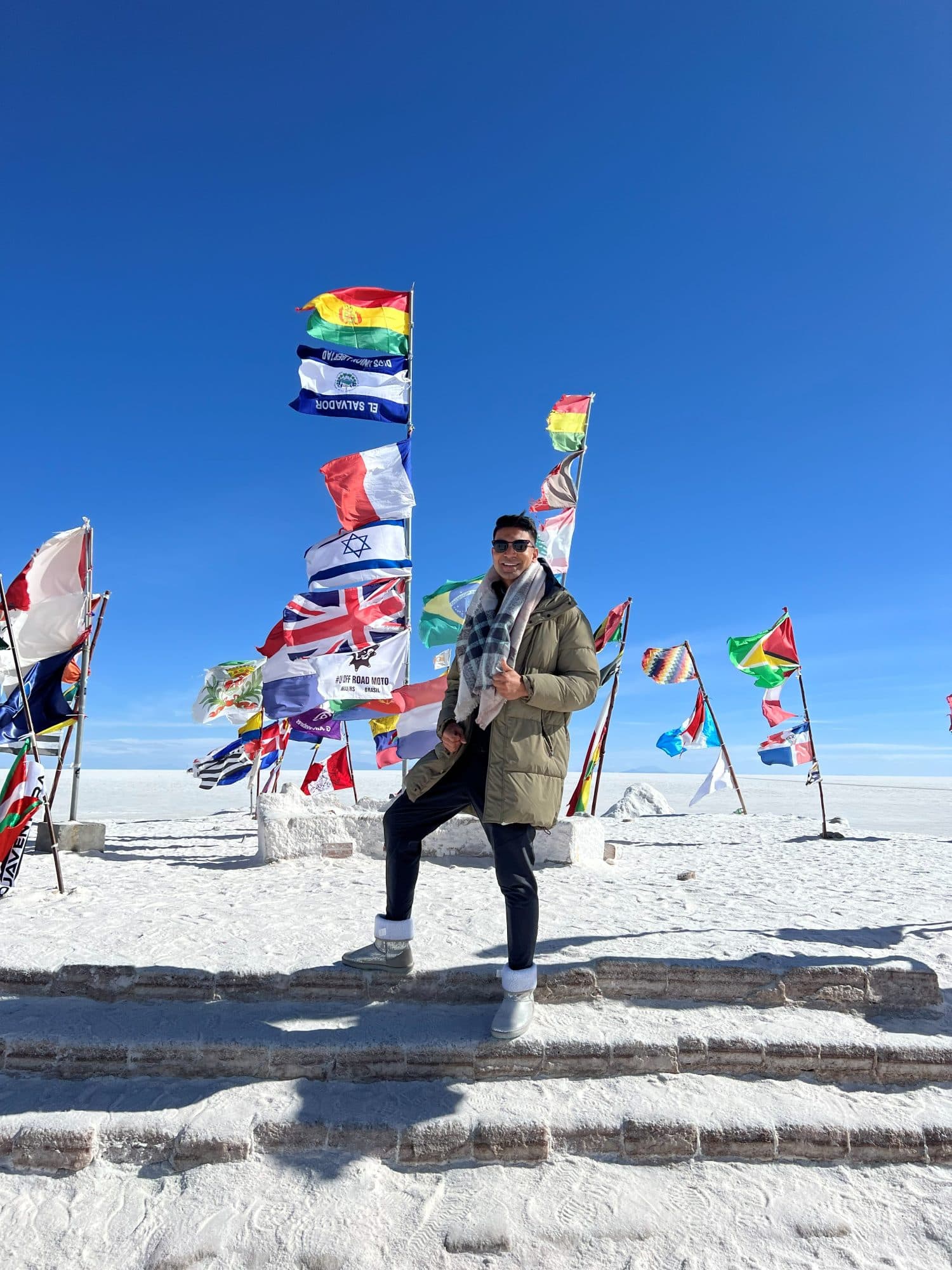 Salar de Uyuni — Flag Monument, Bolivia