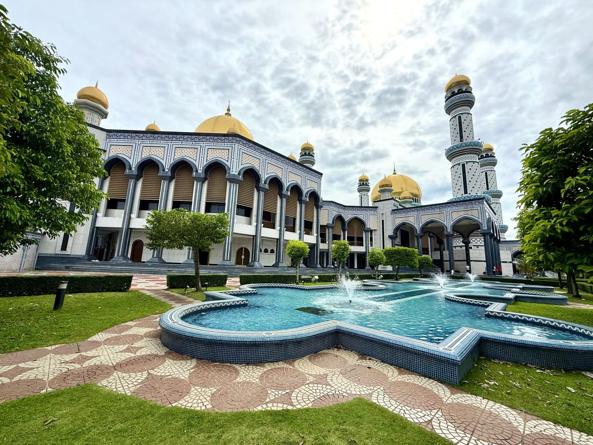 Jame'Asr Hassanil Bolkiah Mosque, Bandar Seri Begawan
