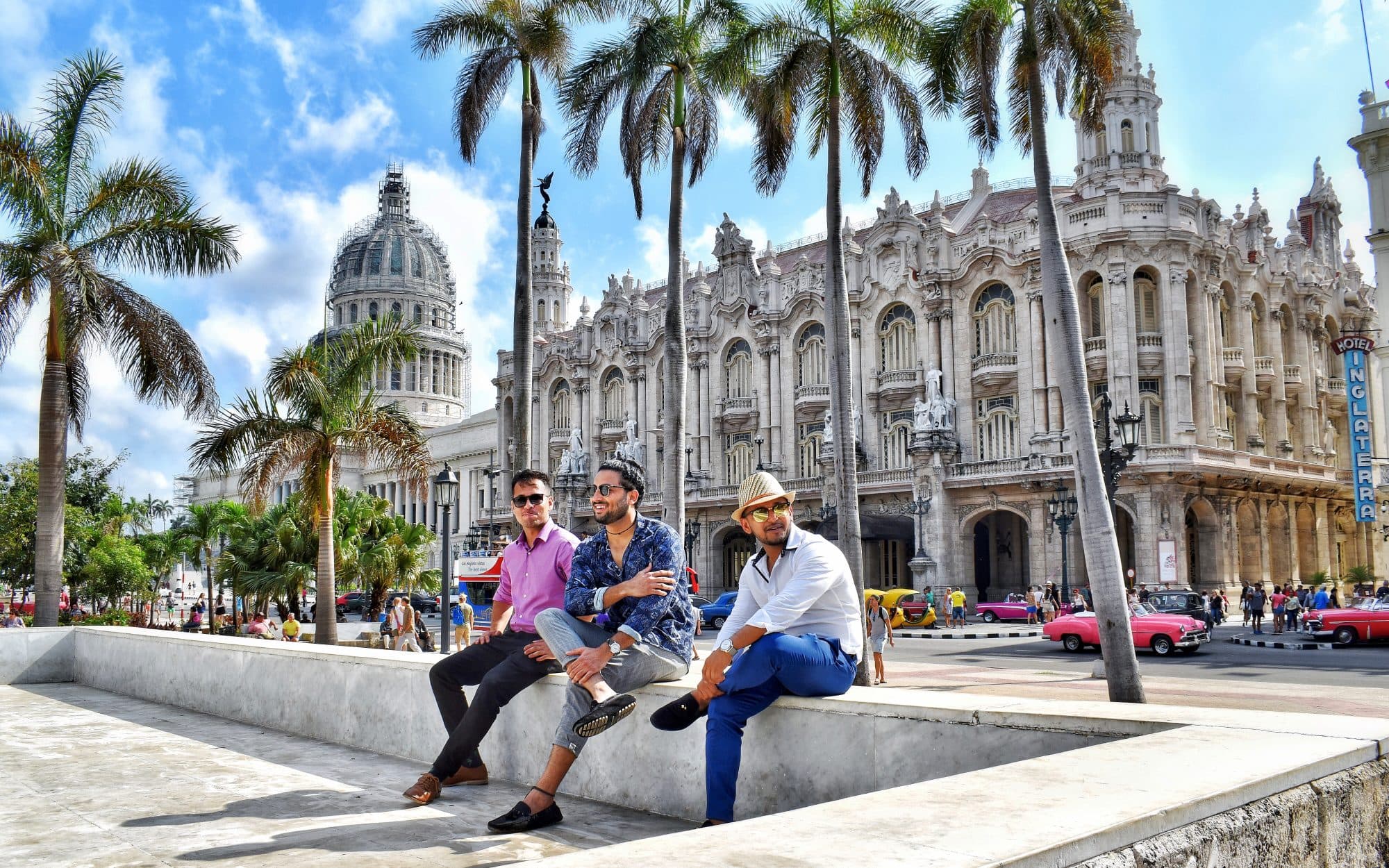 Parque Central, Havana — El Capitolio and Gran Teatro