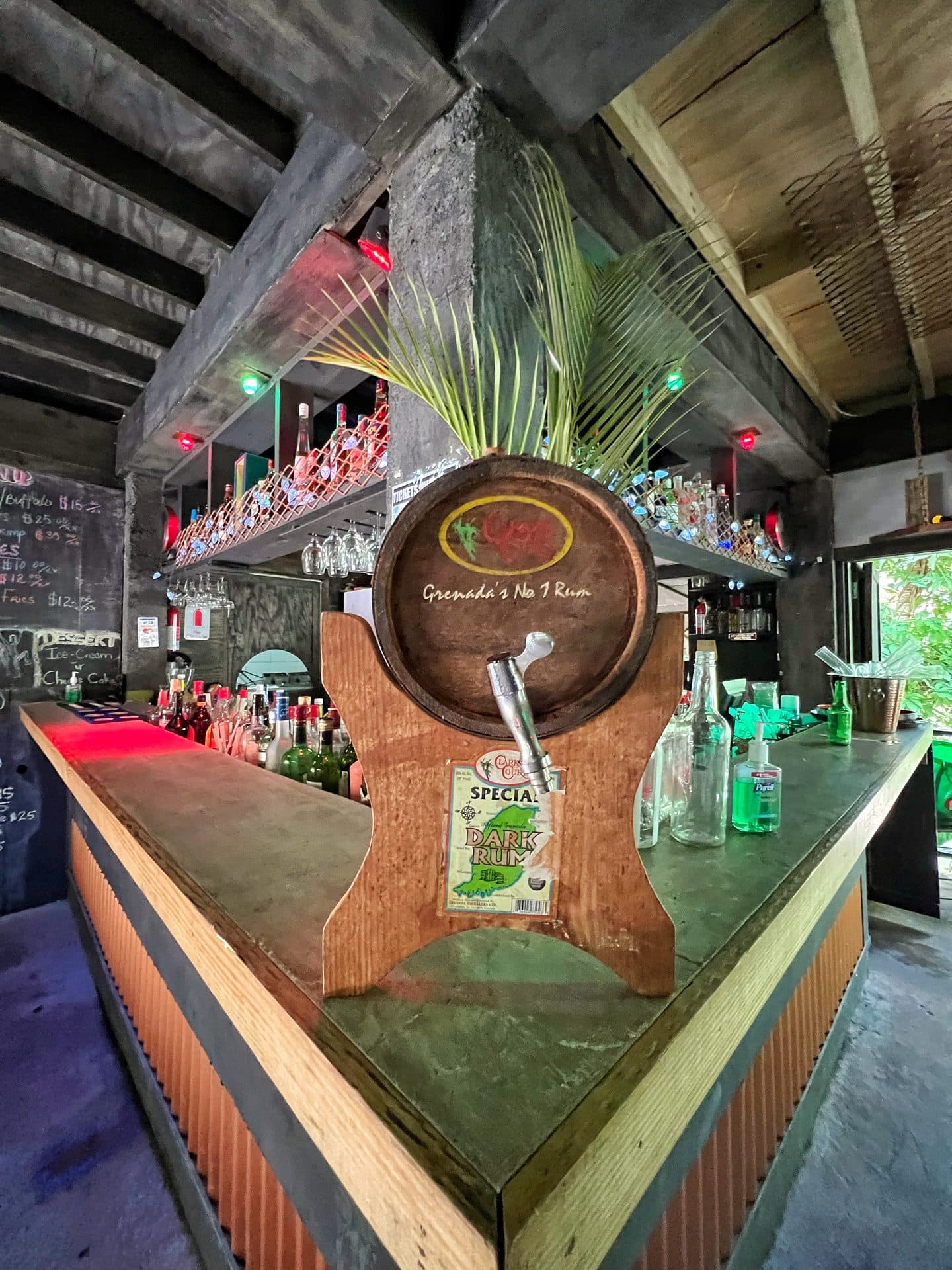 Rum bar, Grenada