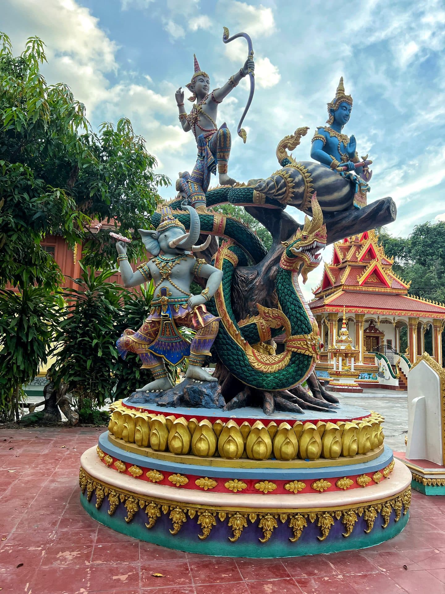 Temple courtyard, Vientiane