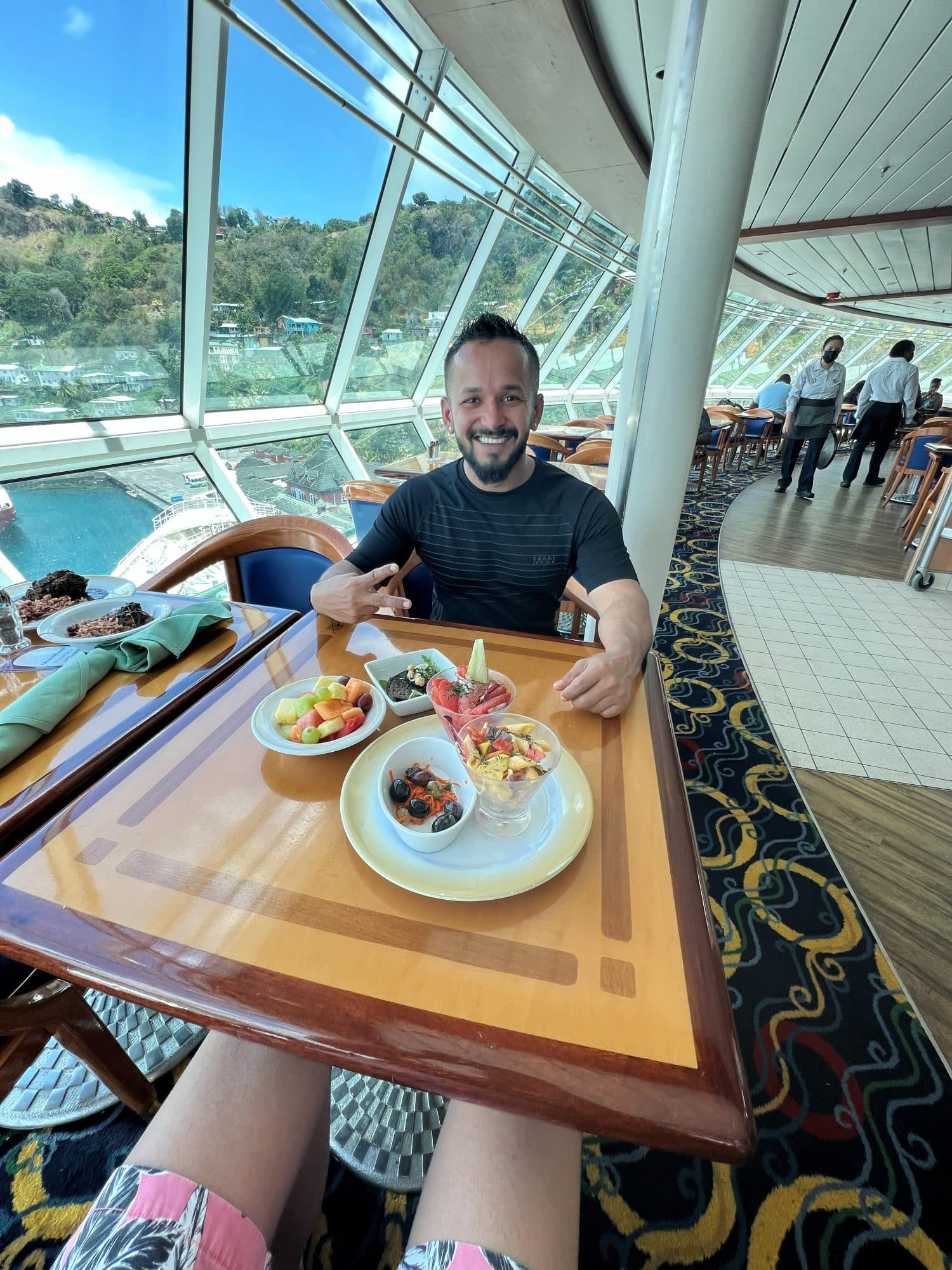Kingstown Harbour, Saint Vincent — cruise ship dining